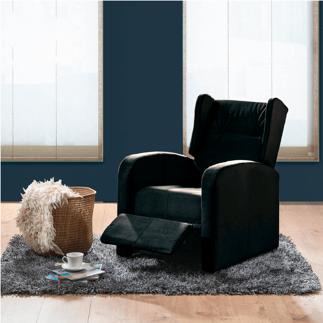 Fotografía ambientada silla reclino Apolo negra vista isométrica