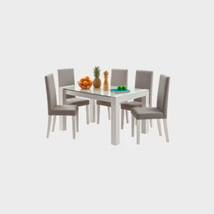 juego de comedor Rembrandt 6 puestos en madera flor morado pintado de blanco y sillas tapizadas lisas color gris visto en perspectiva