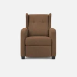 silla reclinable apolo tapizado microfibra color café con capitoné en el espaldar y patas plásticas negras visto de frente