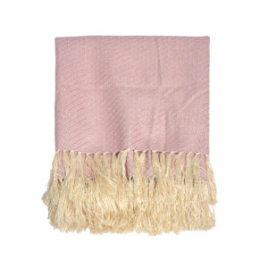 cobija tipo frazada cavalari rosa con detalles tejidos dorados vista de frente. All Star muebles