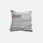 funda con cojín elite antología 50x50cm color gris con detalle rosa visto de frente