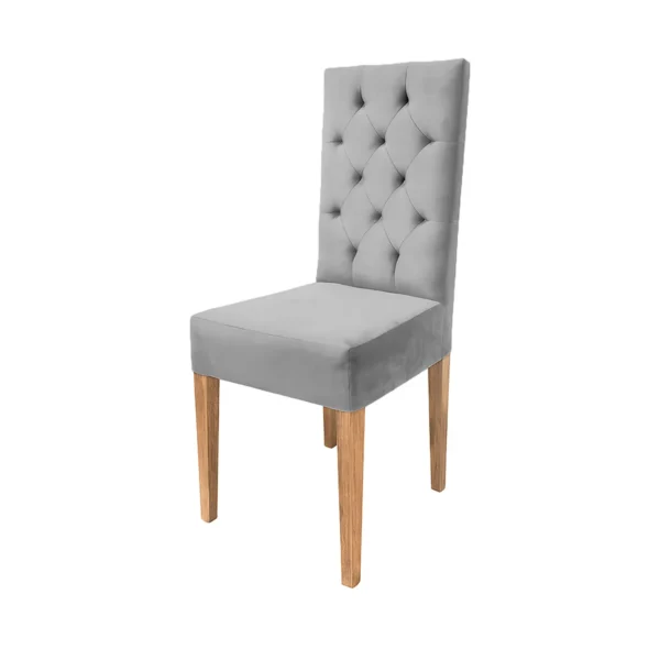 silla comedor Miguel Ángel en madera flor morado tono natural y tapizado capitoneado en el espaldar color gris vista en perspectiva. Muebles All Star